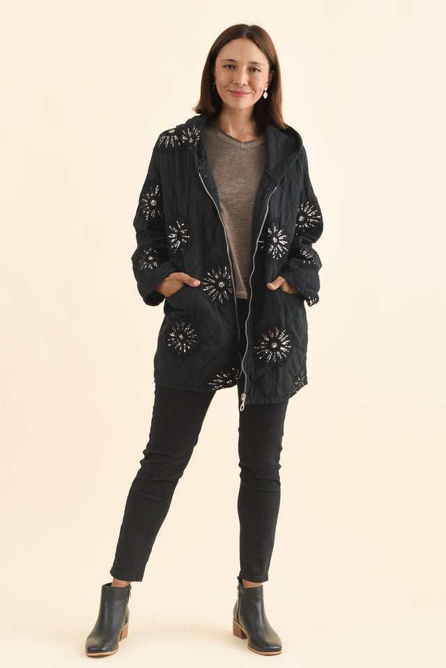 alt text|model:Cara image 6