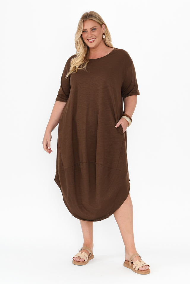 plus-size,curve-basics,curve-dresses,plus-size-sleeved-dresses,plus-size-below-knee-dresses,plus-size-cotton-dresses,plus-size-basic-dresses,plus-size-work-edit,plus-size-summer-dresses,alt text|model:Caitlin image 8