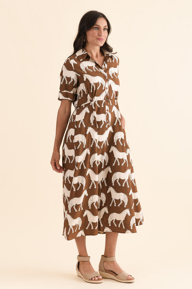 Molly Brown Horse Linen Shirt Dress,Side,Brunette model,alt text|model:Brontie image 3