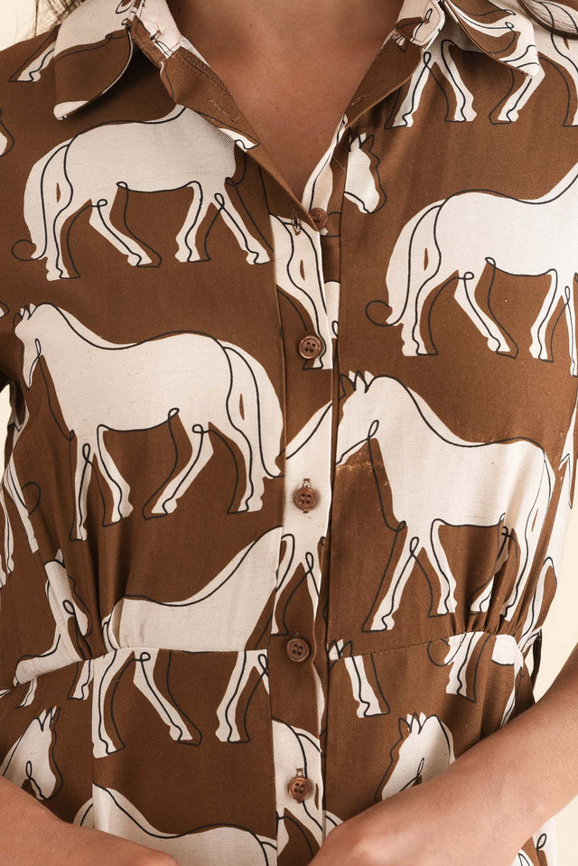 Molly Brown Horse Linen Shirt Dress,Detail,Brunette model,alt text|model:Brontie image 5