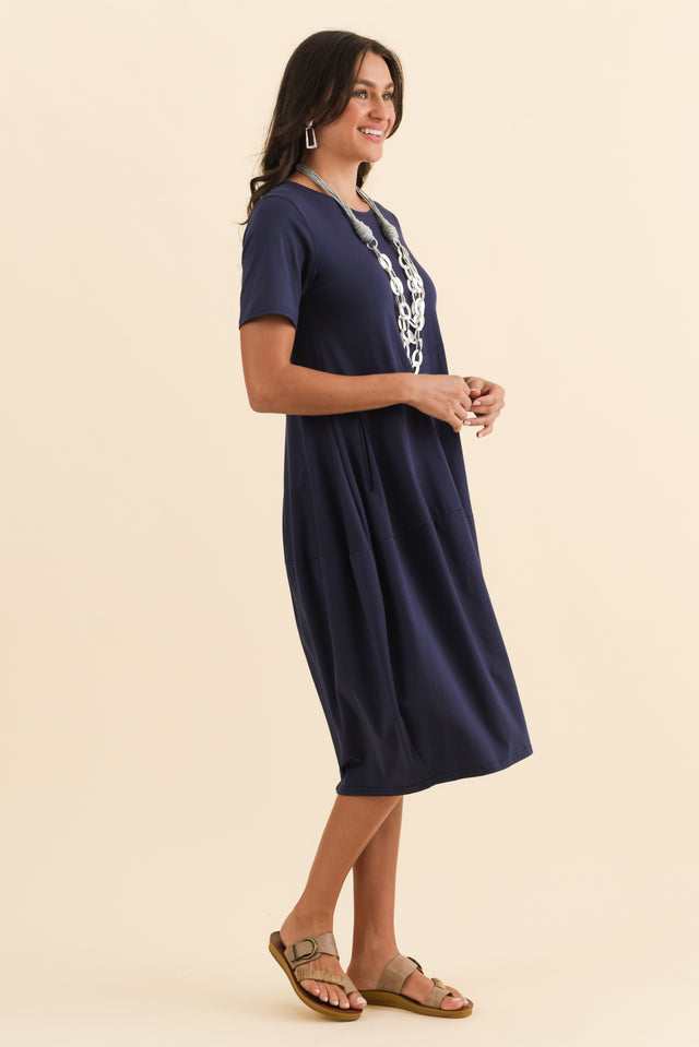 alt text|model:Brontie image 5