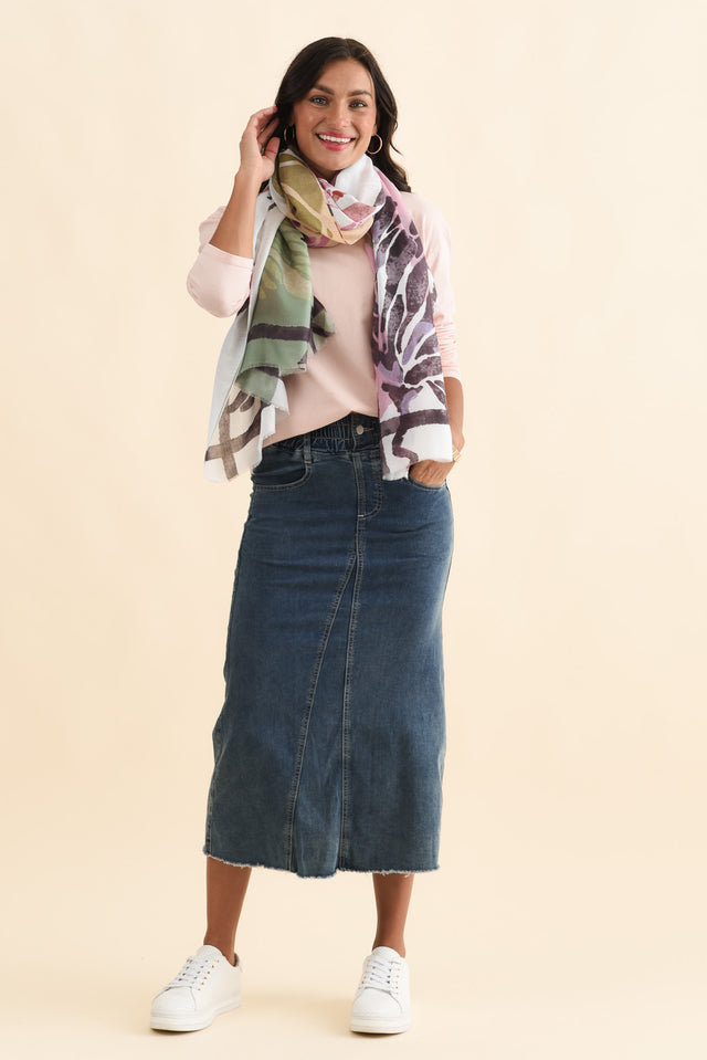 alt text|model:Brontie image 2