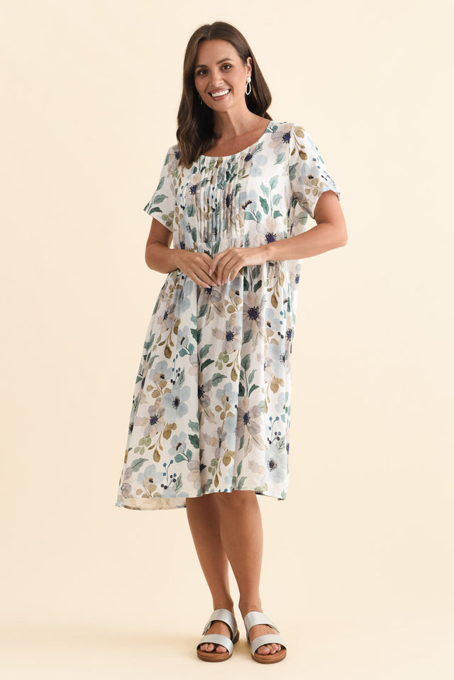 alt text|model:MJ image 8