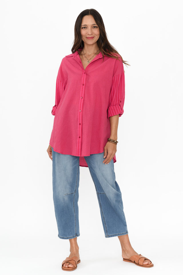 alt text|model:Cara image 7