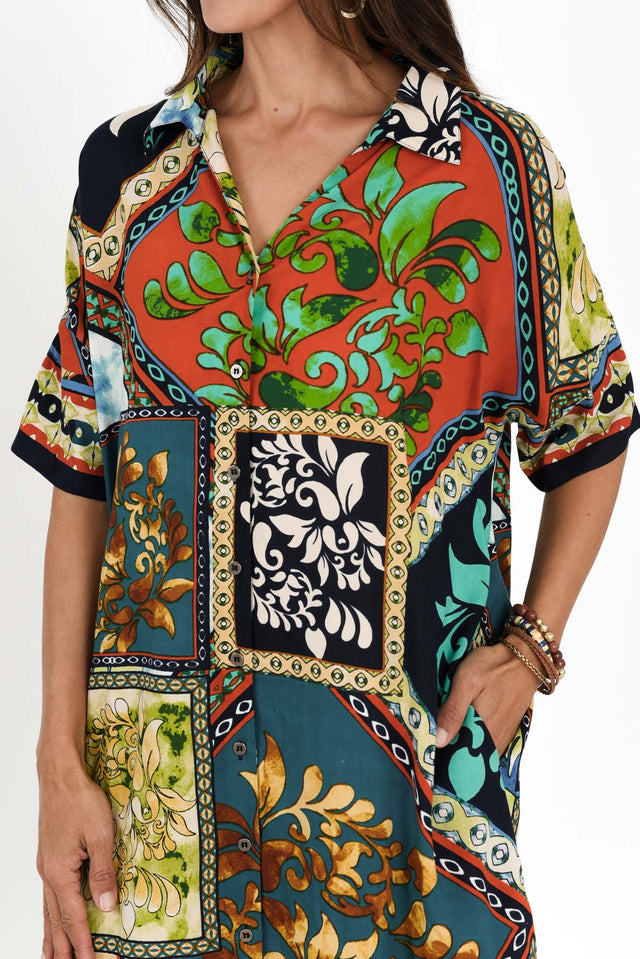 alt text|model:Cara image 6