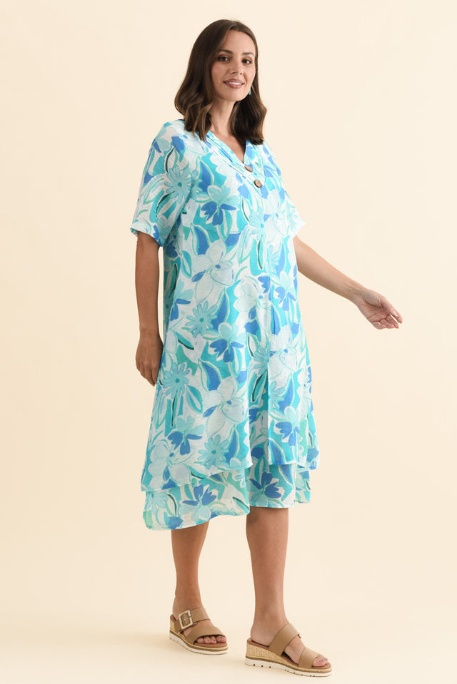 alt text|model:MJ image 3