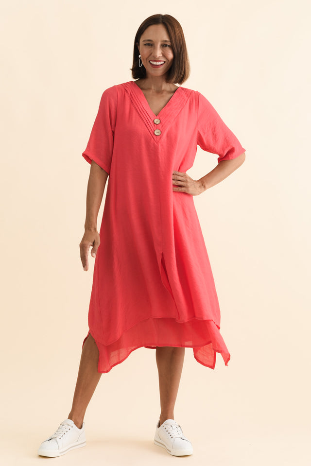 alt text|model:Cara image 3