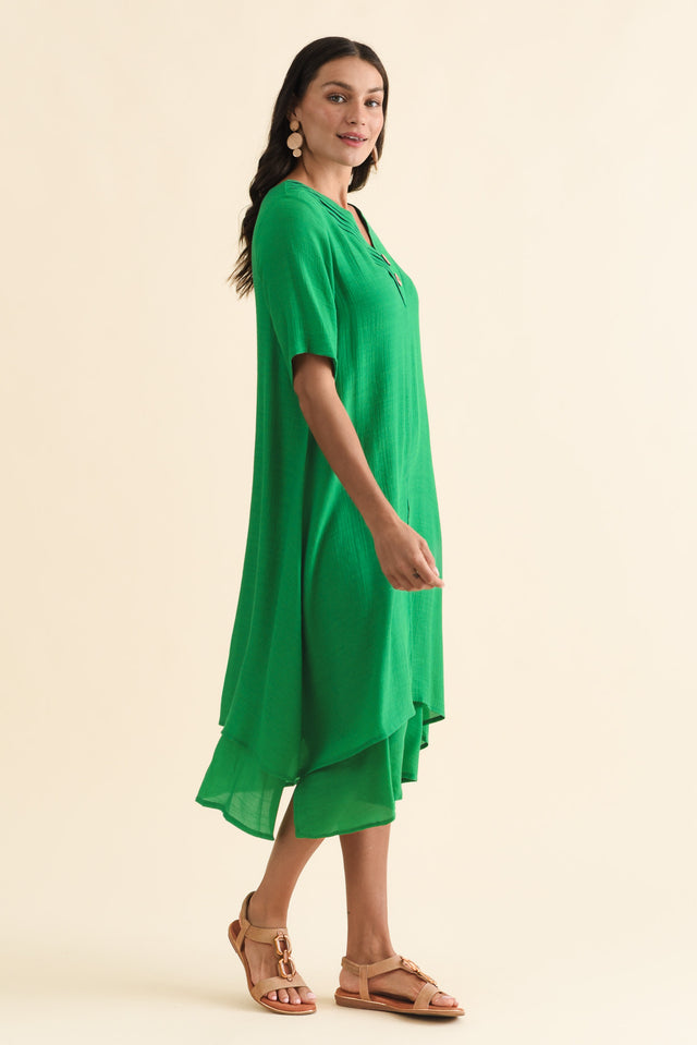 alt text|model:Brontie image 5