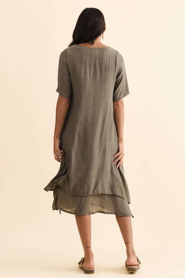 alt text|model:Brontie image 6