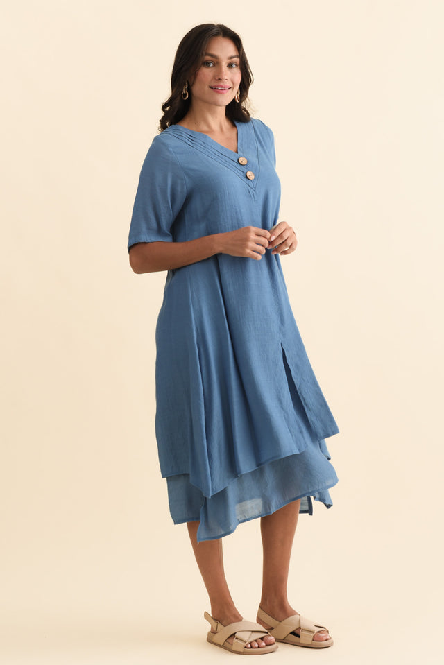 alt text|model:Brontie image 5