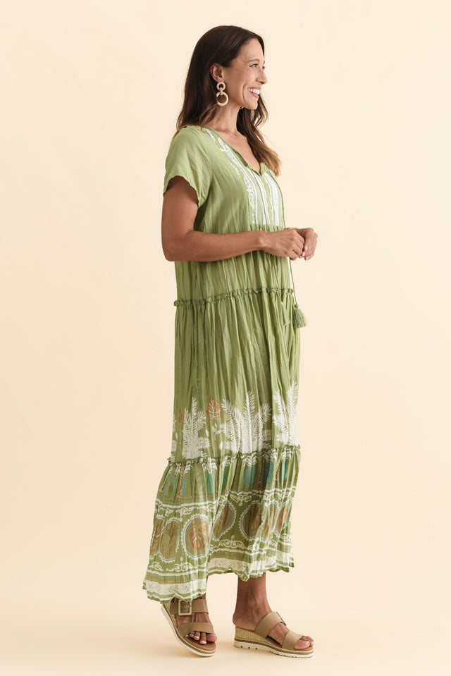 alt text|model:Cara image 5