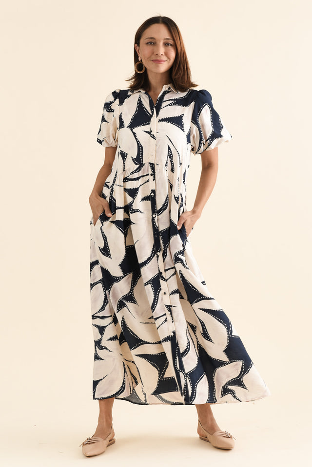 Nova Navy Floral Shirt Dress,brunette model,Full Outfit,alt text|model:Cara image 2