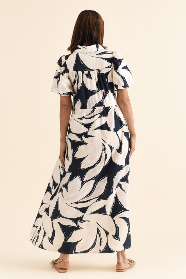 Nova Navy Floral Shirt Dress,brunette model,Back of Outfit,alt text|model:Cara image 4