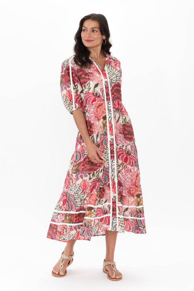 alt text|model:Brontie