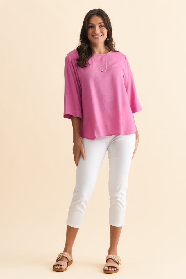 alt text|model:Brontie image 7