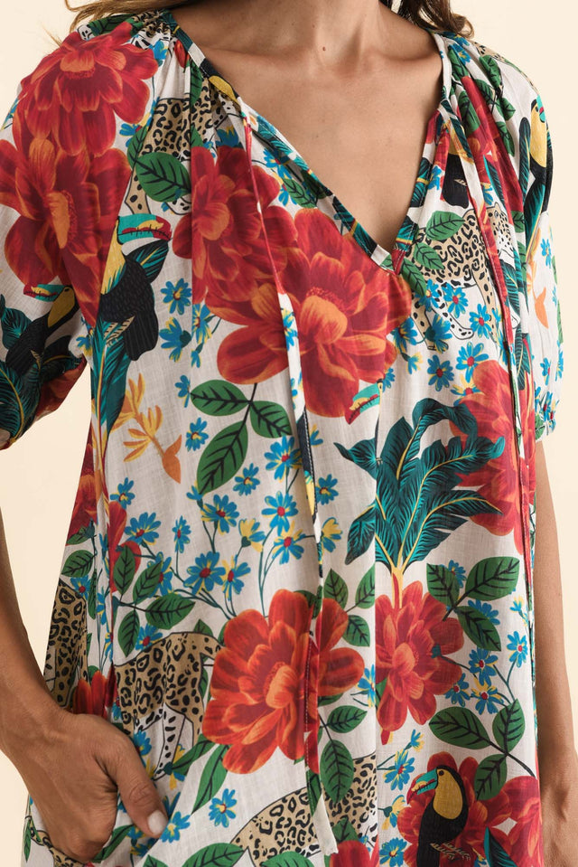 alt text|model:Cara image 5