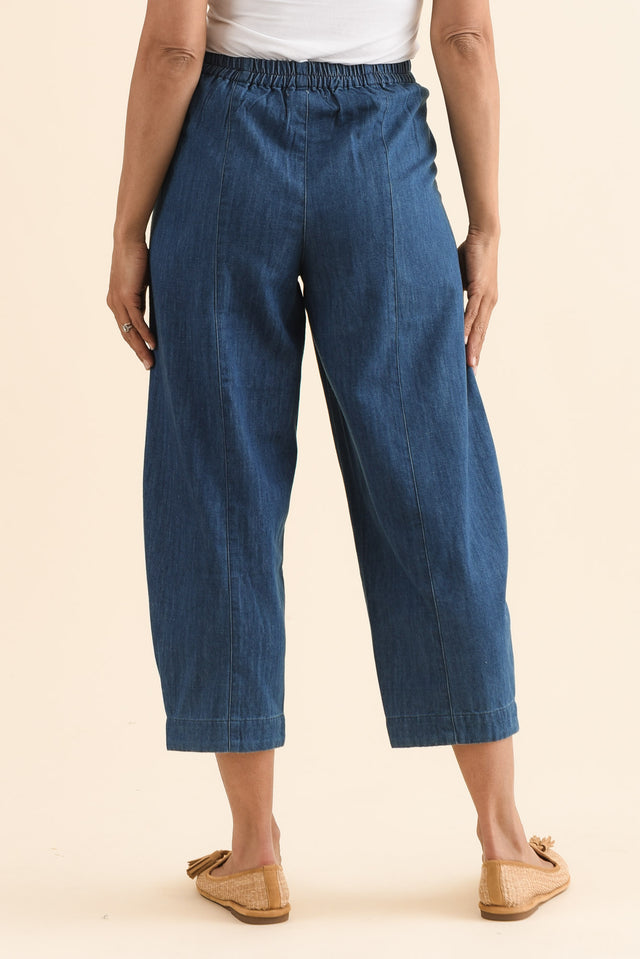Ottie Blue Cotton Barrel Pants,Back,Brunette model,alt text|model:Cara image 4