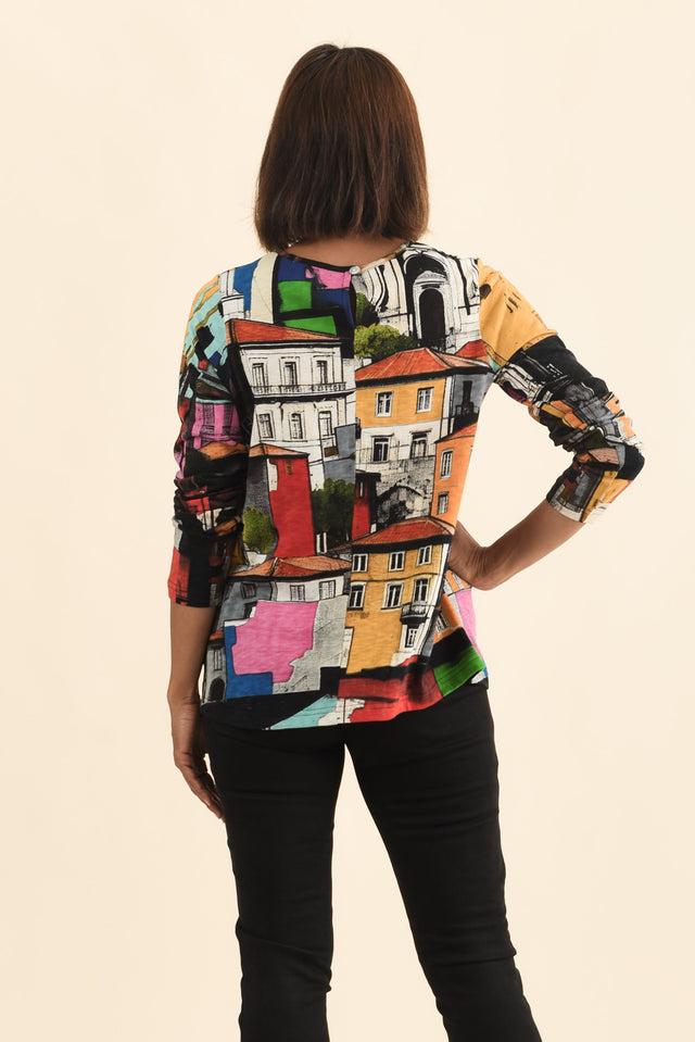 alt text|model:Cara image 4