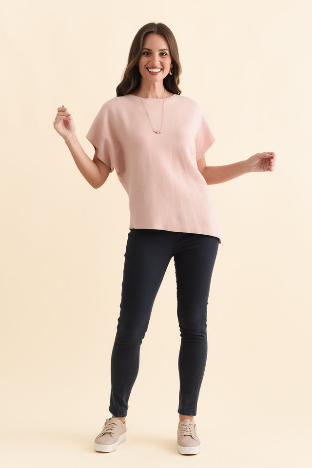 alt text|model:MJ image 7