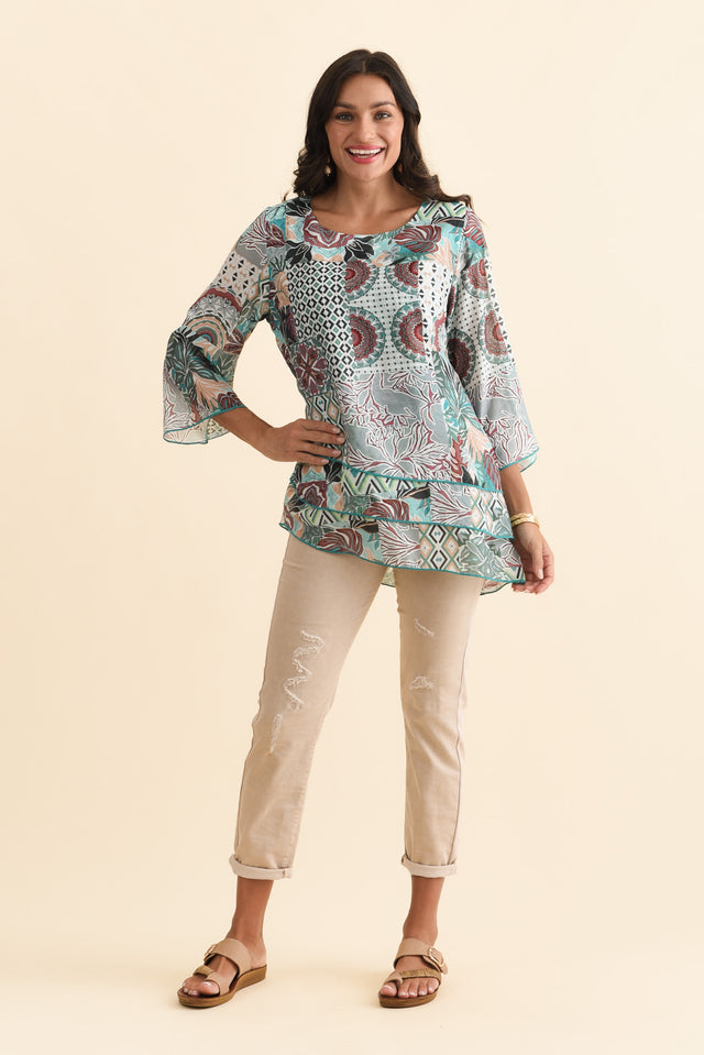 alt text|model:Brontie image 6