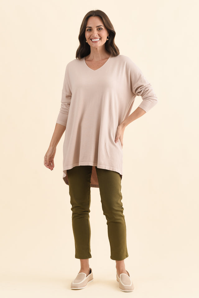Piper Light Pink V Neck Knit Jumper,Brunette model,alt text|model:MJ image 7