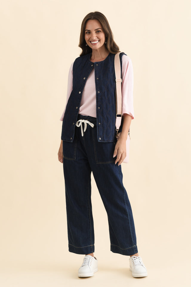 alt text|model:MJ image 6