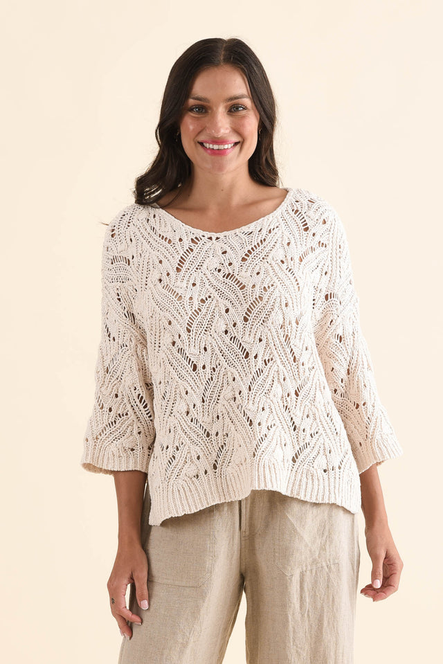 Prima Cream Woven Top,Front,Brunette model,alt text|model:Brontie image 1