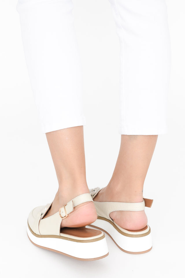 Quantum Cream Leather Slingback Loafer