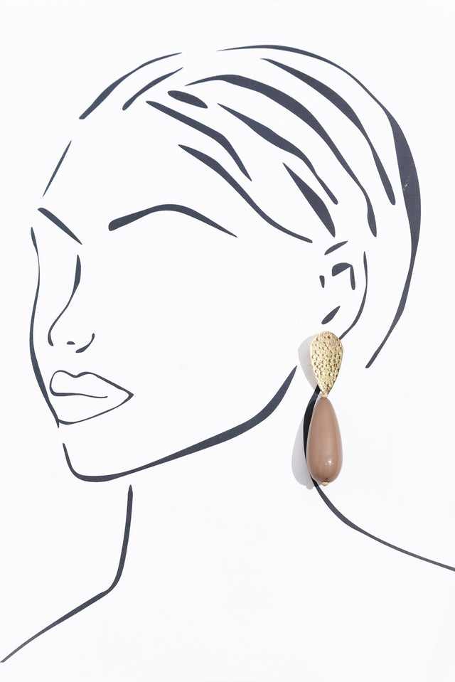 Quinlan Mocha Teardrop Earrings