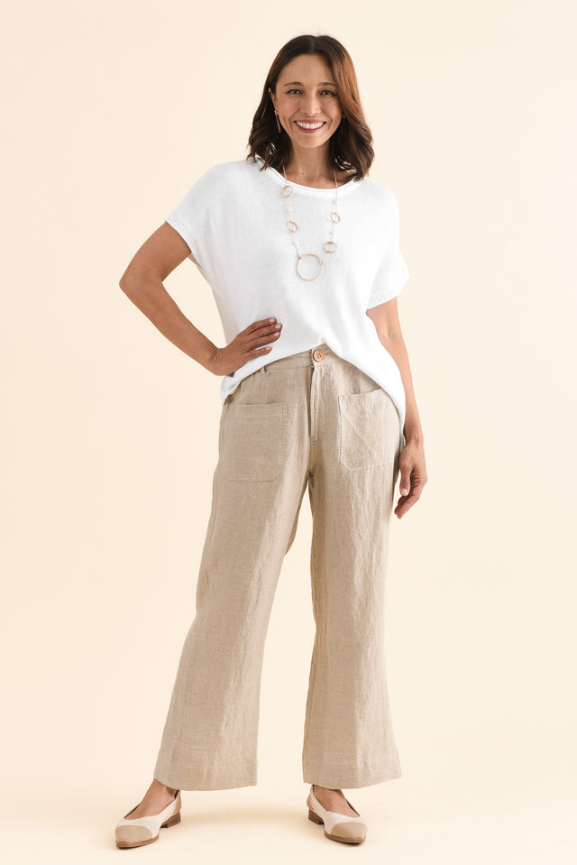 Ralph Natural Linen Pocket Pants,Full Body,Brunette model,alt text|model:Cara image 2