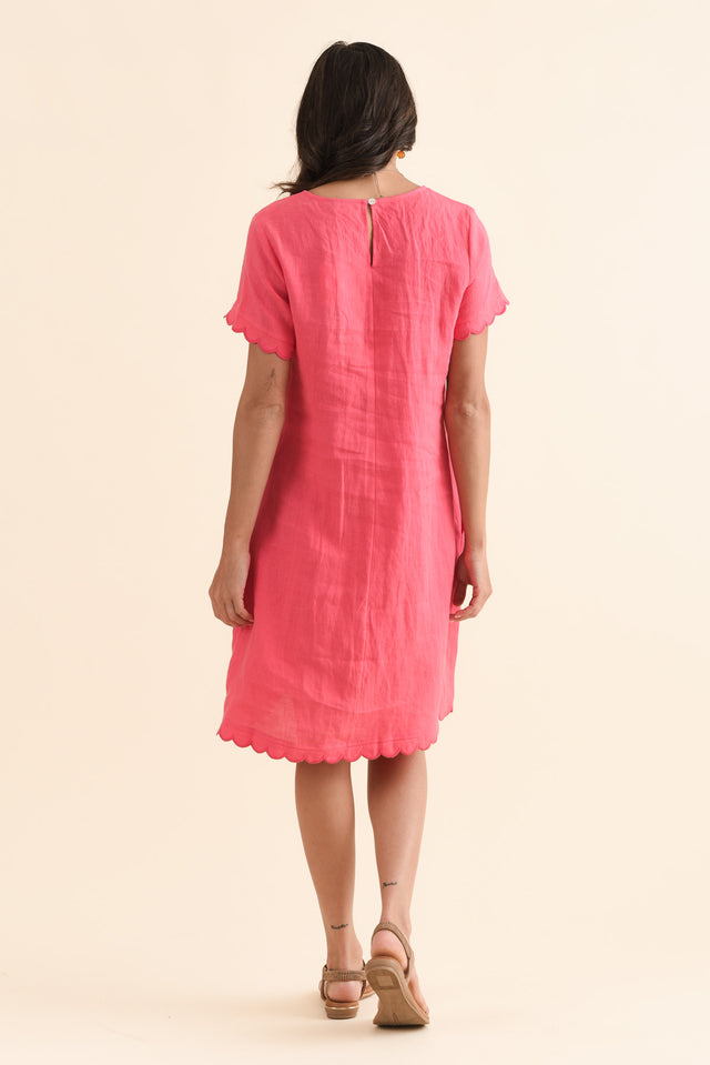 Ravello Melon Linen Pocket Dress,Back,Brunette model,alt text|model:Brontie image 4