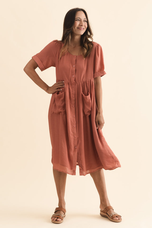 alt text|model:Cara image 8