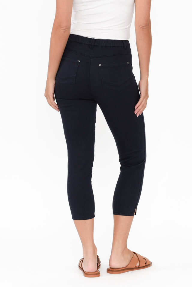 Reed Navy Stretch Cotton Capri Pants