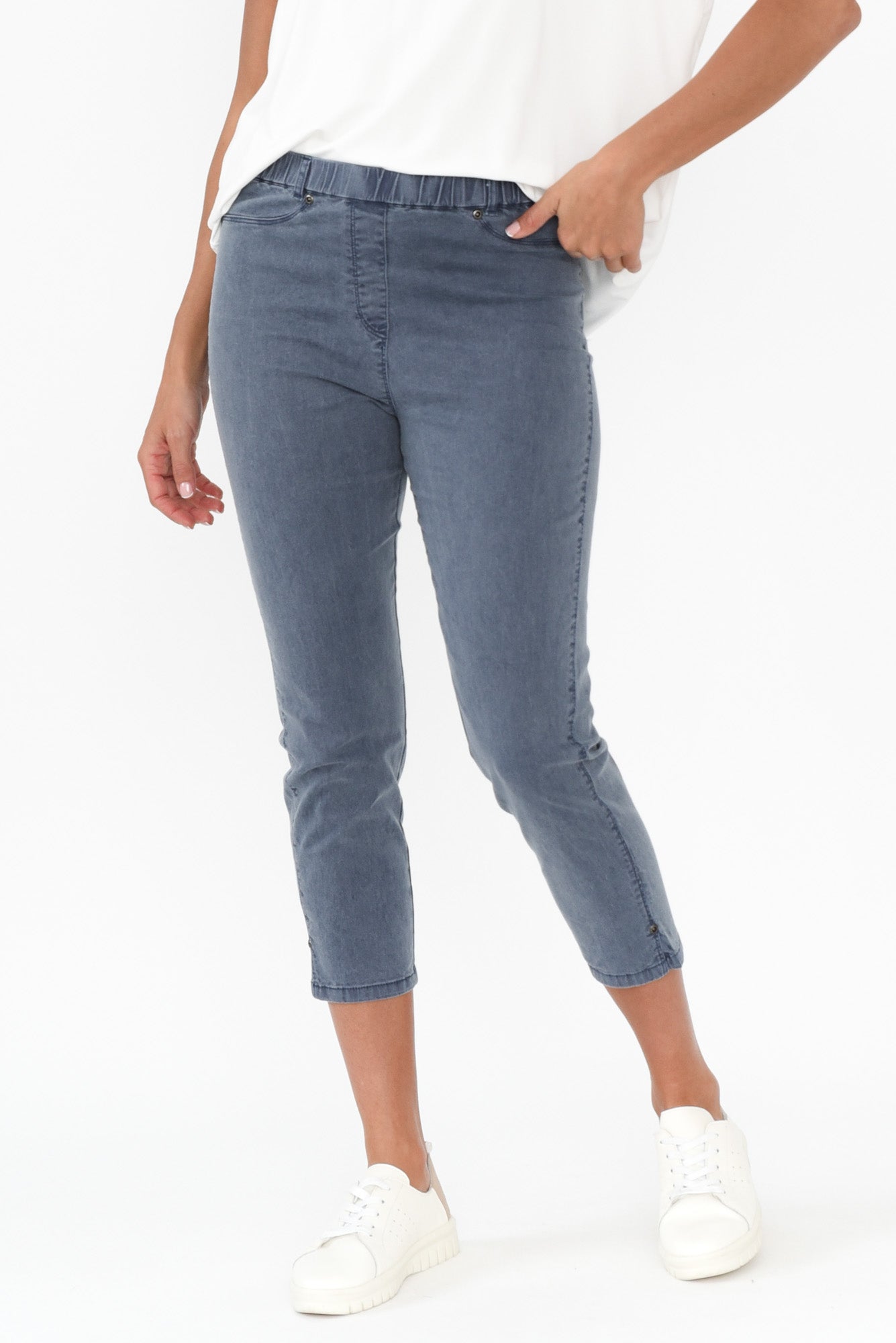 Reed Washed Denim Stretch Cotton Capri Pants Blue Bungalow AU