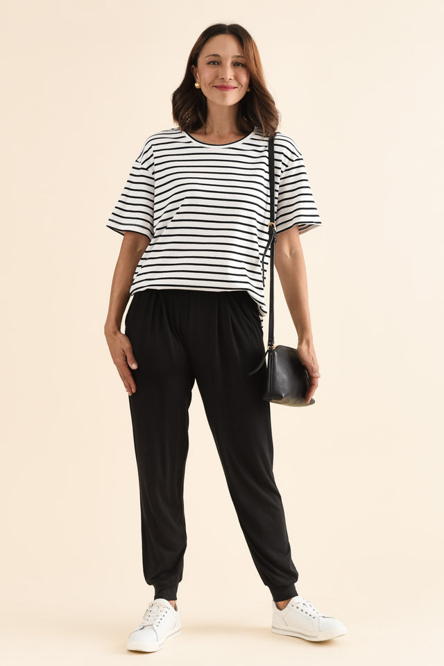 Relax Black Stripe Cotton Tee,Full Body,Brunette model,alt text|model:Cara image 2