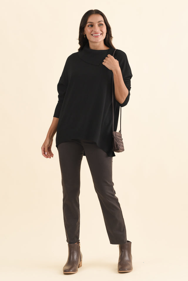 alt text|model:Brontie