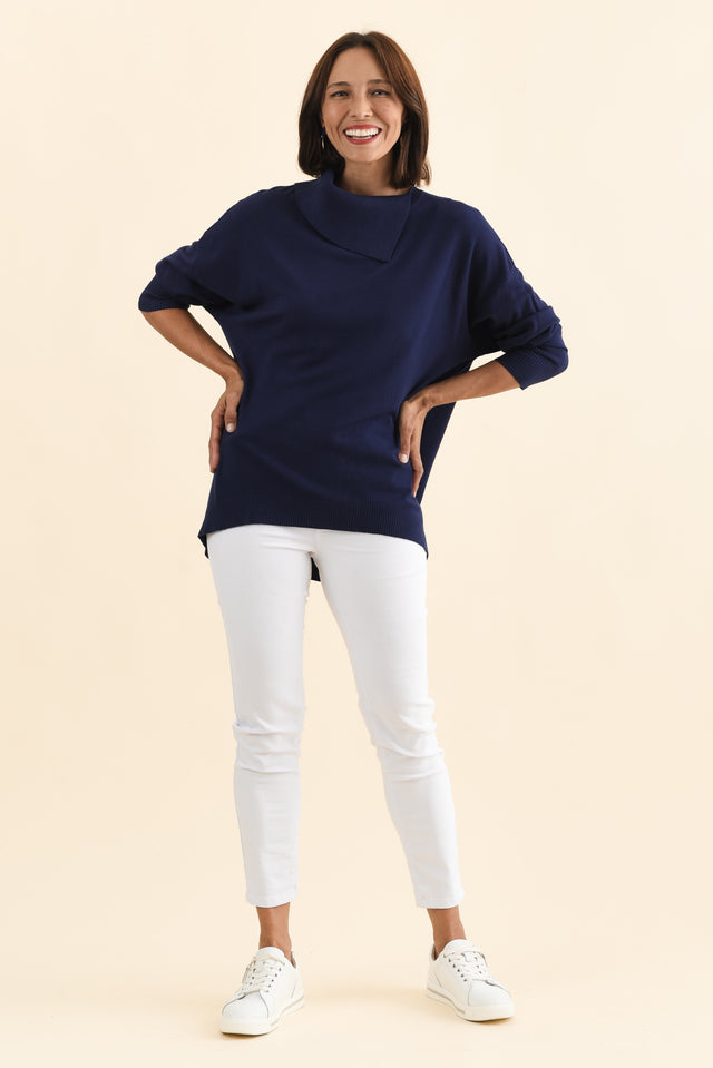 Renfrey Navy Knit Jumper,Brunette model,alt text|model:Cara image 7