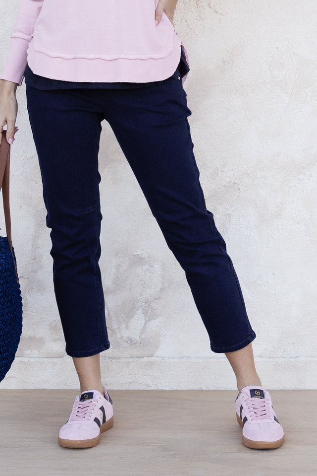 Whistler Navy Cotton Jogger Pants,Lifestyle,Brunette model