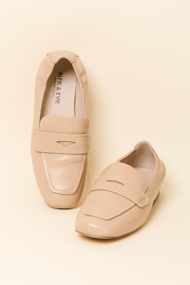 Ridgeway Nude Leather Loafer