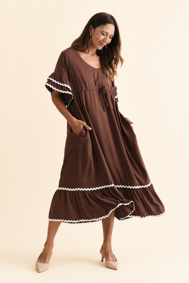 alt text|model:Cara image 3