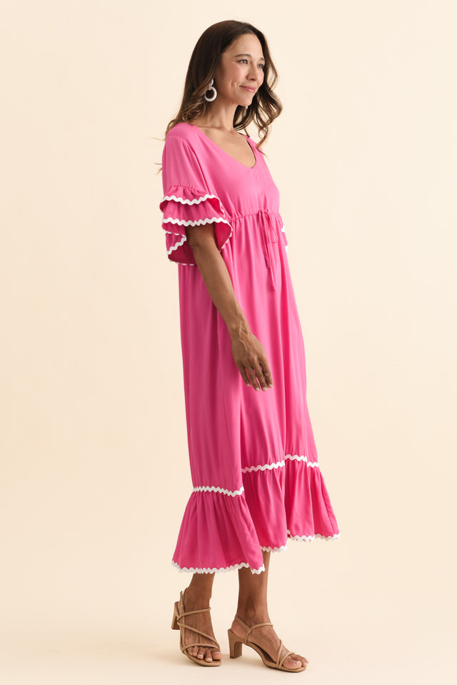 alt text|model:Cara image 4