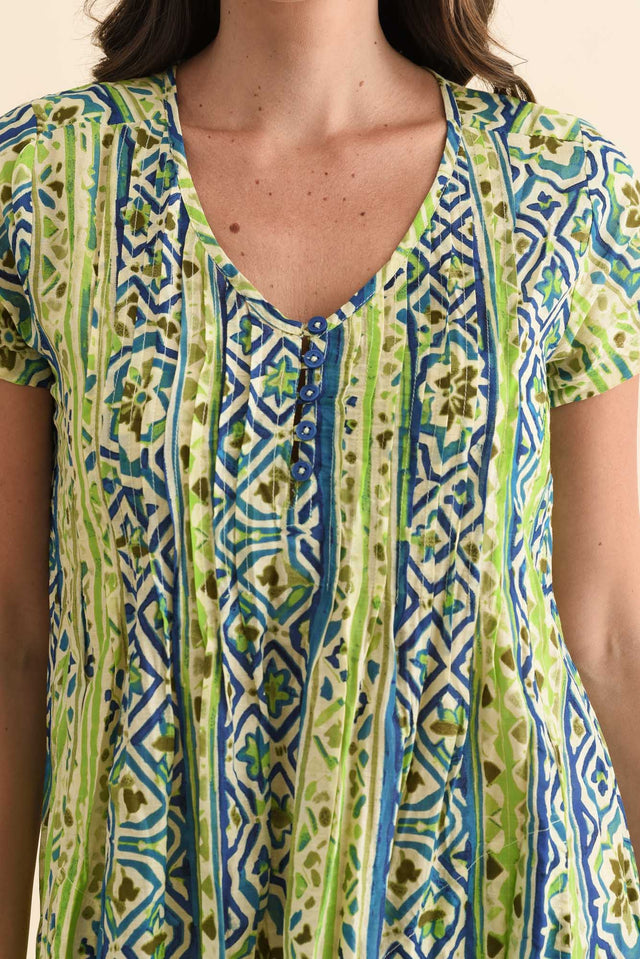 alt text|model:MJ image 5