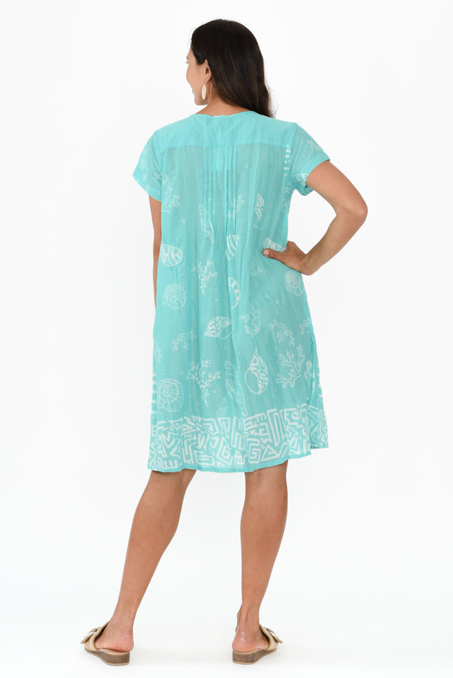 alt text|model:Cara image 6