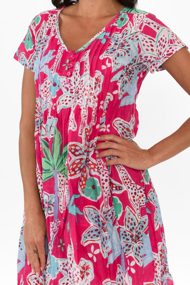 alt text|model:Brontie image 6