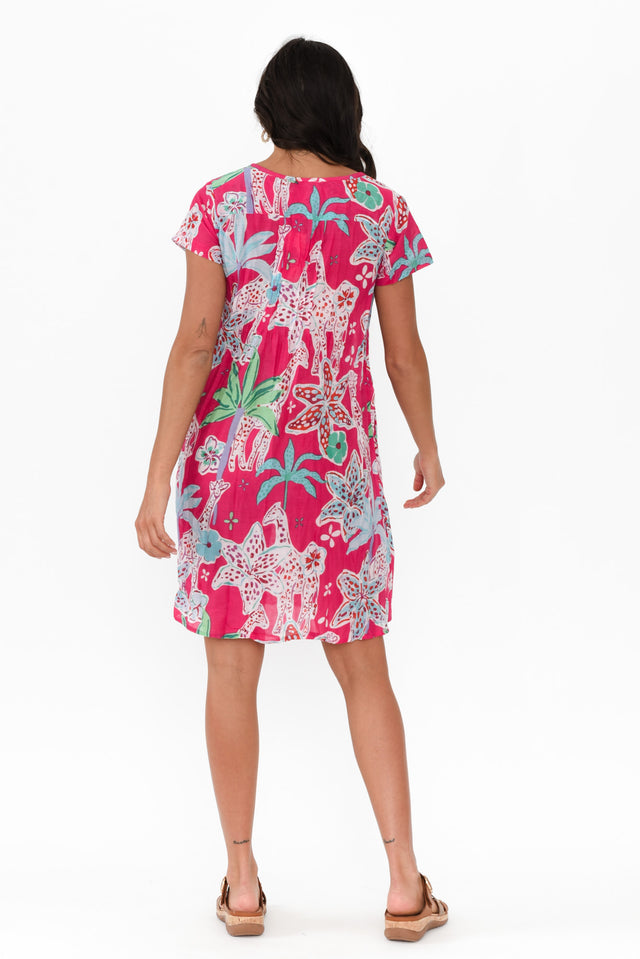 alt text|model:Brontie image 5