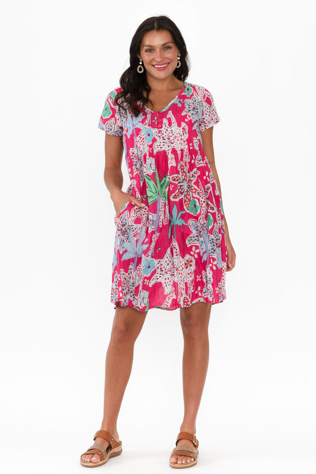 alt text|model:Brontie image 3