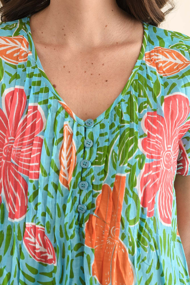 Sabina Pink Tropical Crinkle Cotton Dress,Detail,Brunette model,alt text|model:MJ image 5
