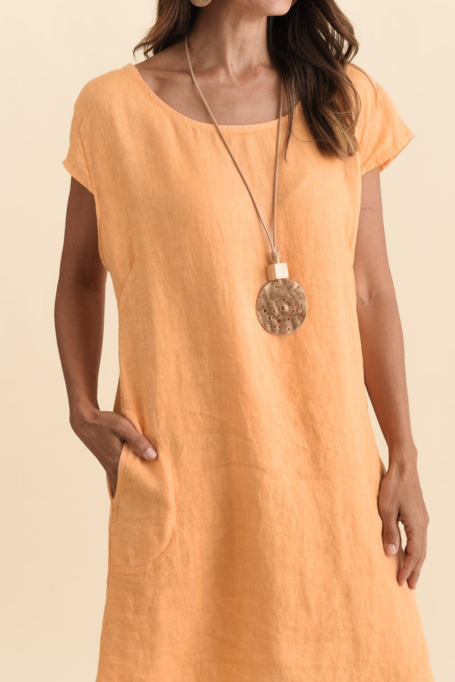 Sahara Peach Linen Pocket Dress,Brunette model,alt text|model:Cara image 6