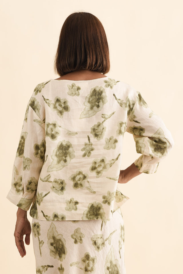 Saloma Cream Floral Linen Scoop Neck Top,Brunette model,alt text|model:Cara image 5