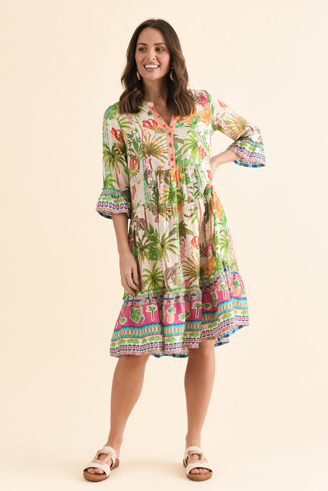 Sandy Green Palm Pocket Dress,Front,Brunette model,alt text|model:MJ image 1